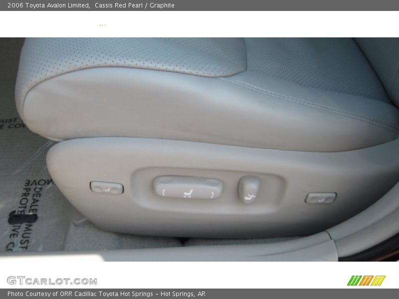 Cassis Red Pearl / Graphite 2006 Toyota Avalon Limited