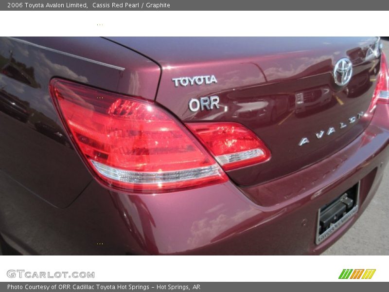 Cassis Red Pearl / Graphite 2006 Toyota Avalon Limited