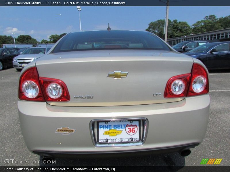 Gold Mist Metallic / Cocoa/Cashmere 2009 Chevrolet Malibu LTZ Sedan