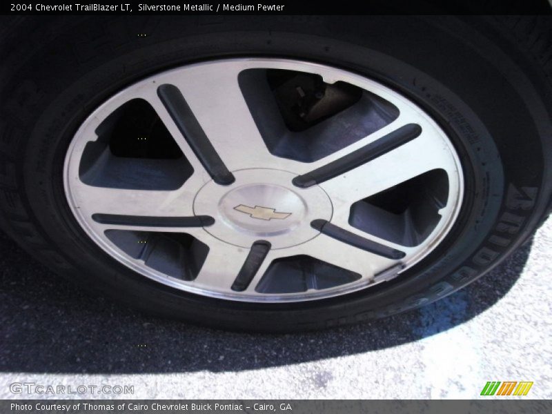 Silverstone Metallic / Medium Pewter 2004 Chevrolet TrailBlazer LT