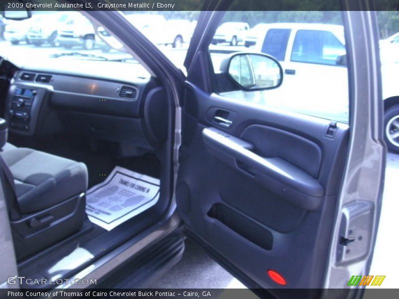 Graystone Metallic / Ebony 2009 Chevrolet Avalanche LS