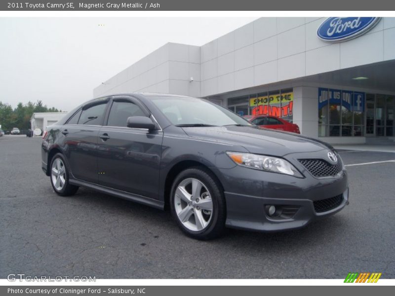Magnetic Gray Metallic / Ash 2011 Toyota Camry SE