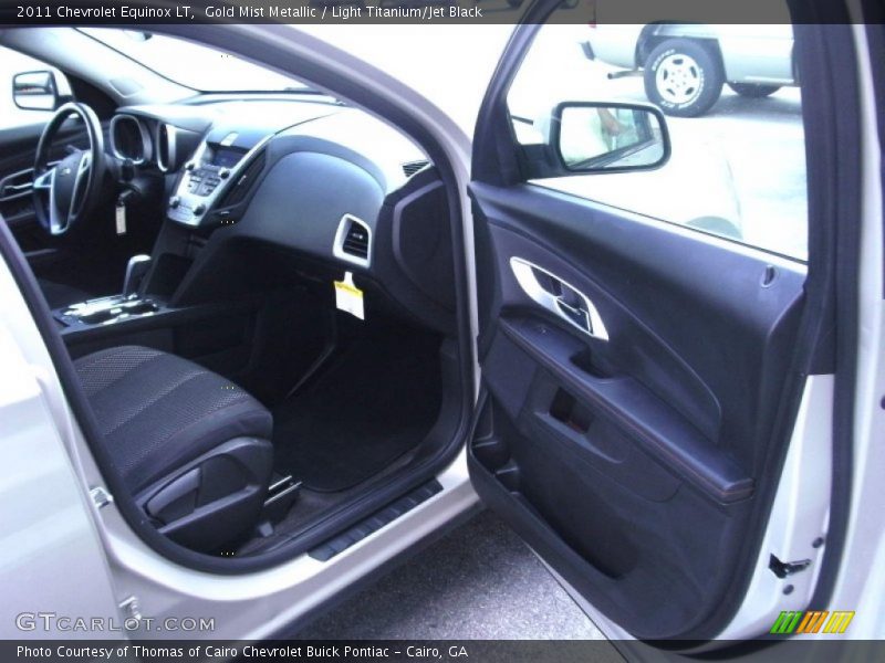 Gold Mist Metallic / Light Titanium/Jet Black 2011 Chevrolet Equinox LT