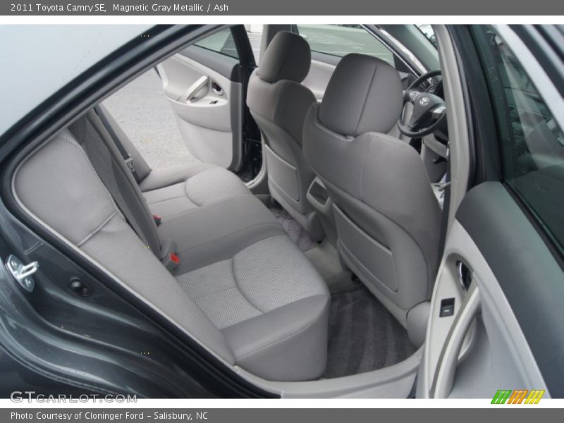 Magnetic Gray Metallic / Ash 2011 Toyota Camry SE