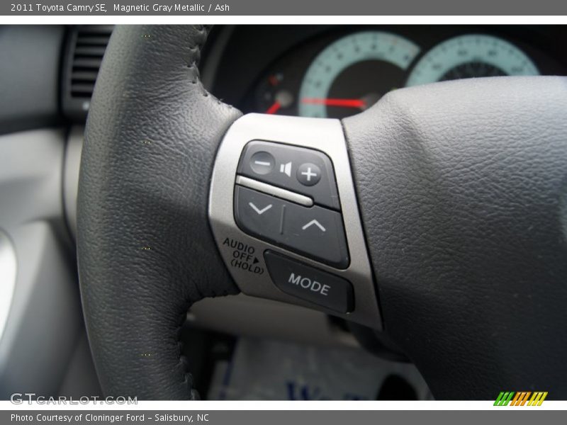 Magnetic Gray Metallic / Ash 2011 Toyota Camry SE