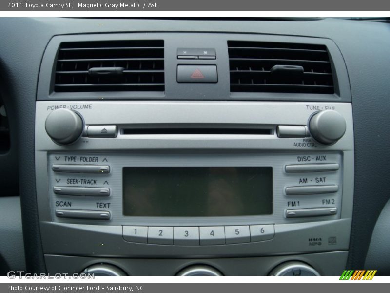 Magnetic Gray Metallic / Ash 2011 Toyota Camry SE