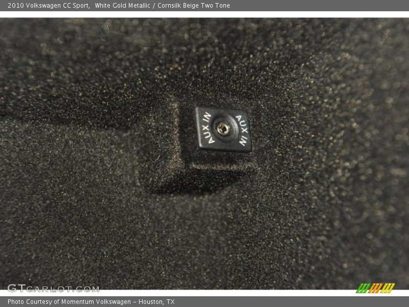 White Gold Metallic / Cornsilk Beige Two Tone 2010 Volkswagen CC Sport