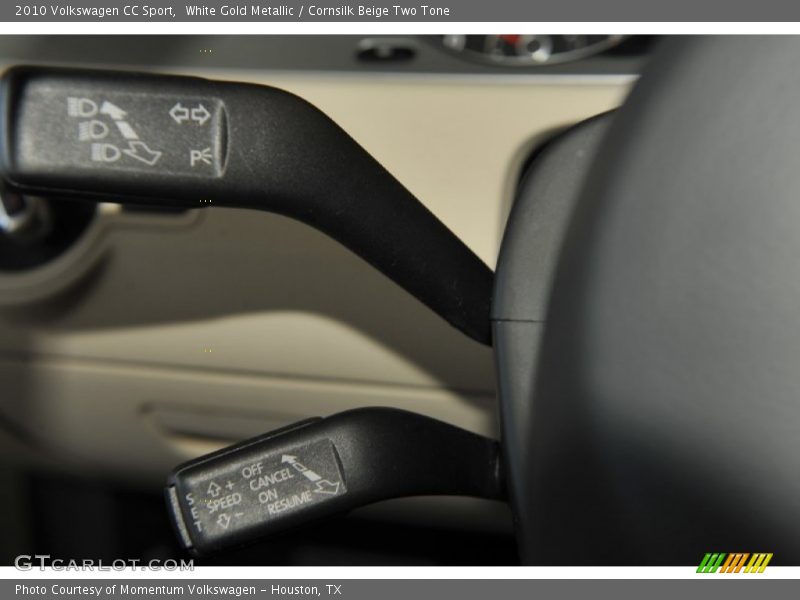White Gold Metallic / Cornsilk Beige Two Tone 2010 Volkswagen CC Sport
