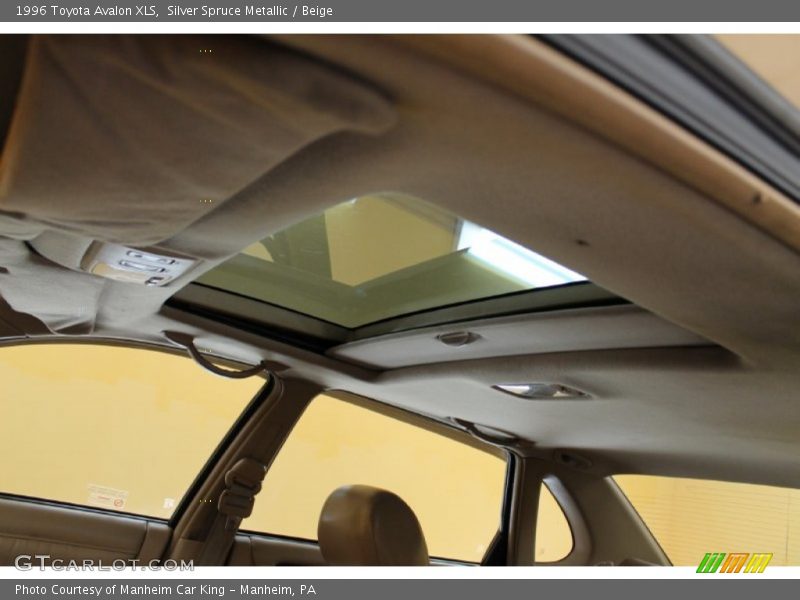 Silver Spruce Metallic / Beige 1996 Toyota Avalon XLS