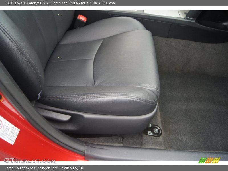 Barcelona Red Metallic / Dark Charcoal 2010 Toyota Camry SE V6
