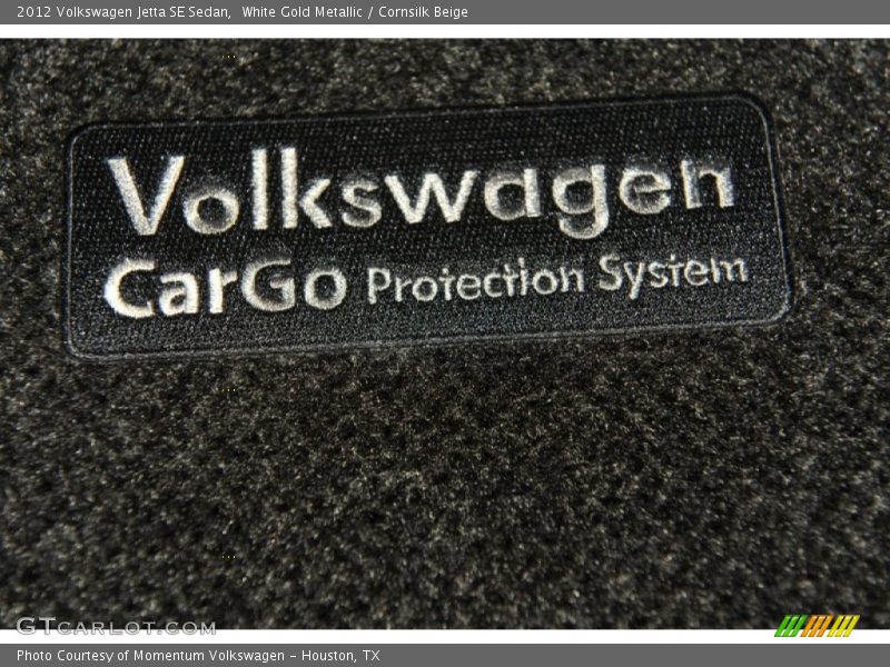 White Gold Metallic / Cornsilk Beige 2012 Volkswagen Jetta SE Sedan