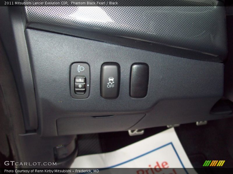 Controls of 2011 Lancer Evolution GSR