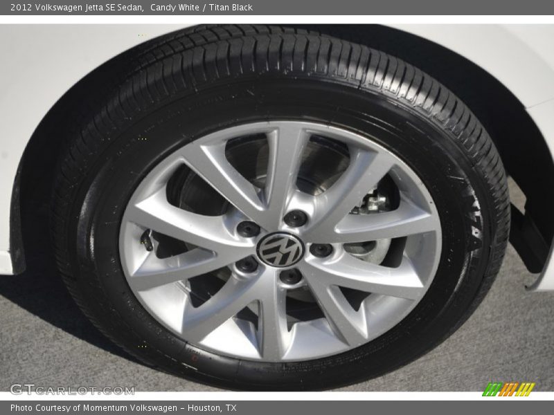 Candy White / Titan Black 2012 Volkswagen Jetta SE Sedan