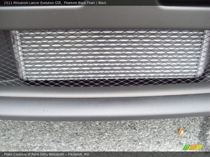 Phantom Black Pearl / Black 2011 Mitsubishi Lancer Evolution GSR