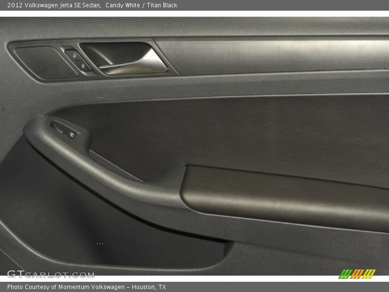 Candy White / Titan Black 2012 Volkswagen Jetta SE Sedan