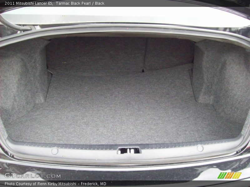 Tarmac Black Pearl / Black 2011 Mitsubishi Lancer ES