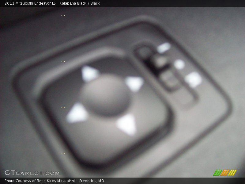 Kalapana Black / Black 2011 Mitsubishi Endeavor LS
