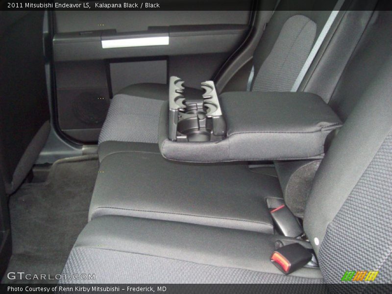 Kalapana Black / Black 2011 Mitsubishi Endeavor LS