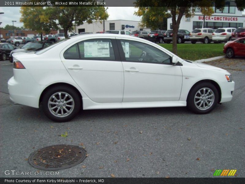 Wicked White Metallic / Black 2011 Mitsubishi Lancer ES