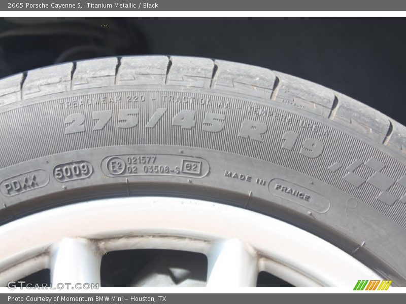 Titanium Metallic / Black 2005 Porsche Cayenne S