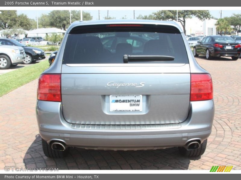 Titanium Metallic / Black 2005 Porsche Cayenne S