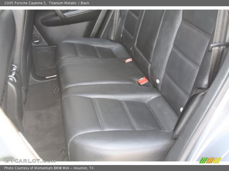Titanium Metallic / Black 2005 Porsche Cayenne S