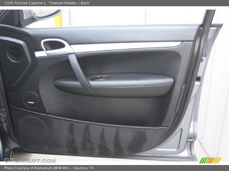 Titanium Metallic / Black 2005 Porsche Cayenne S