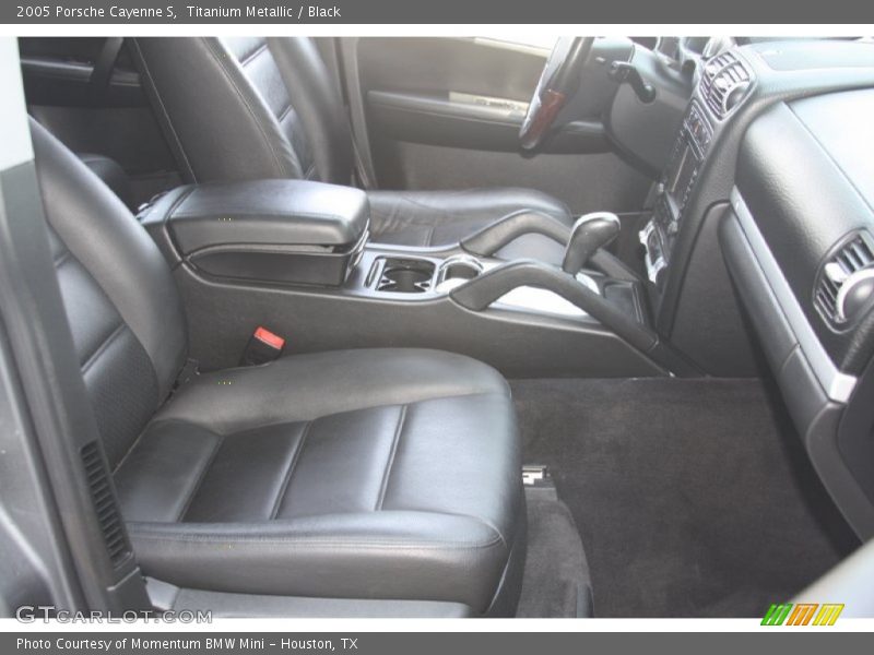Titanium Metallic / Black 2005 Porsche Cayenne S