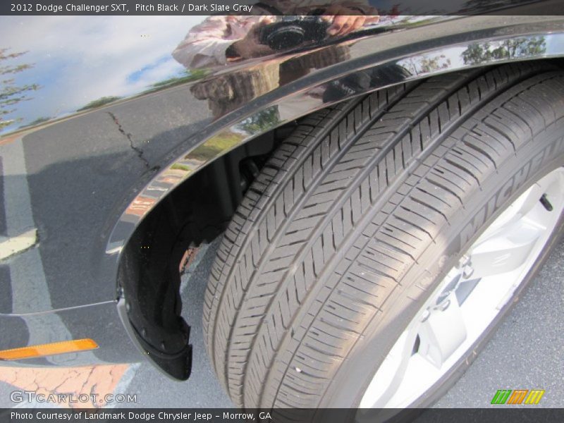 Pitch Black / Dark Slate Gray 2012 Dodge Challenger SXT