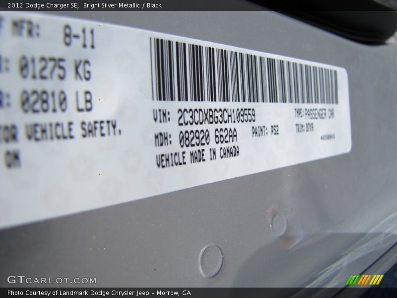 Bright Silver Metallic / Black 2012 Dodge Charger SE