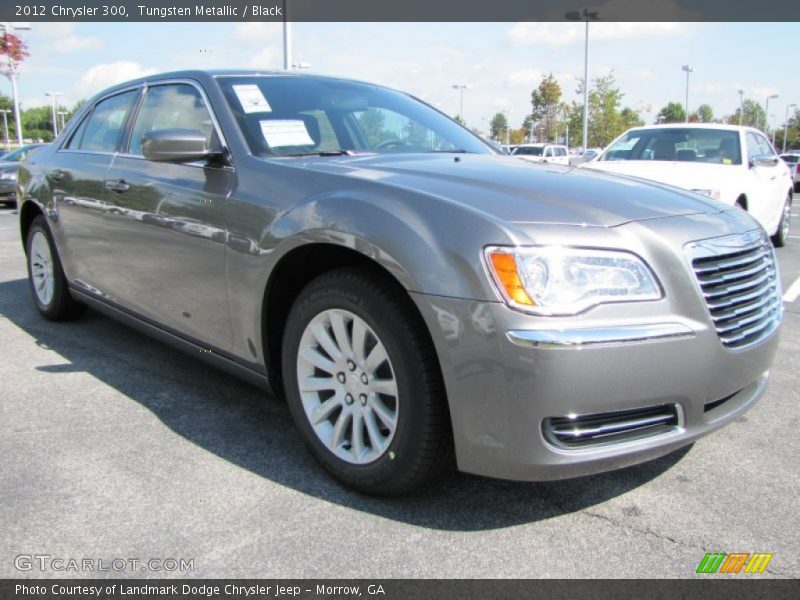 Front 3/4 View of 2012 300 