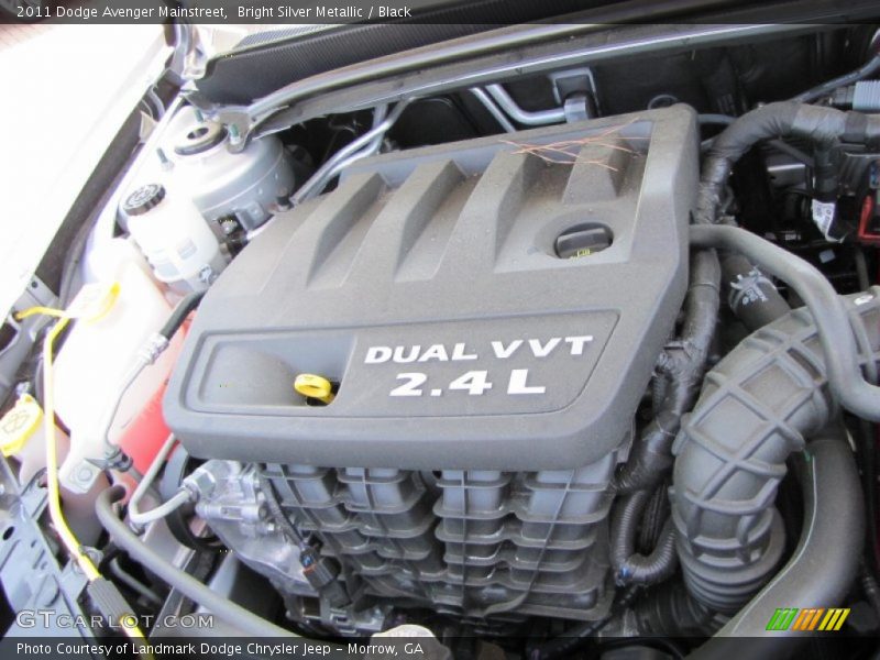 Bright Silver Metallic / Black 2011 Dodge Avenger Mainstreet