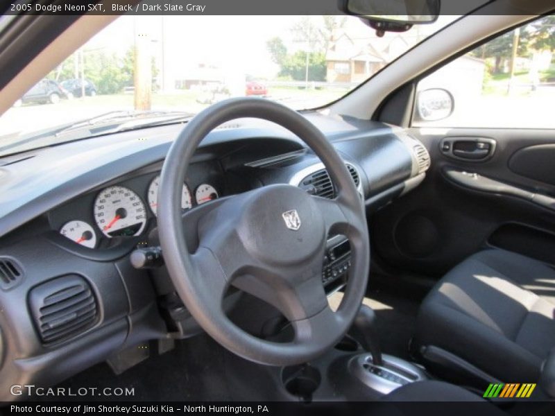 Black / Dark Slate Gray 2005 Dodge Neon SXT