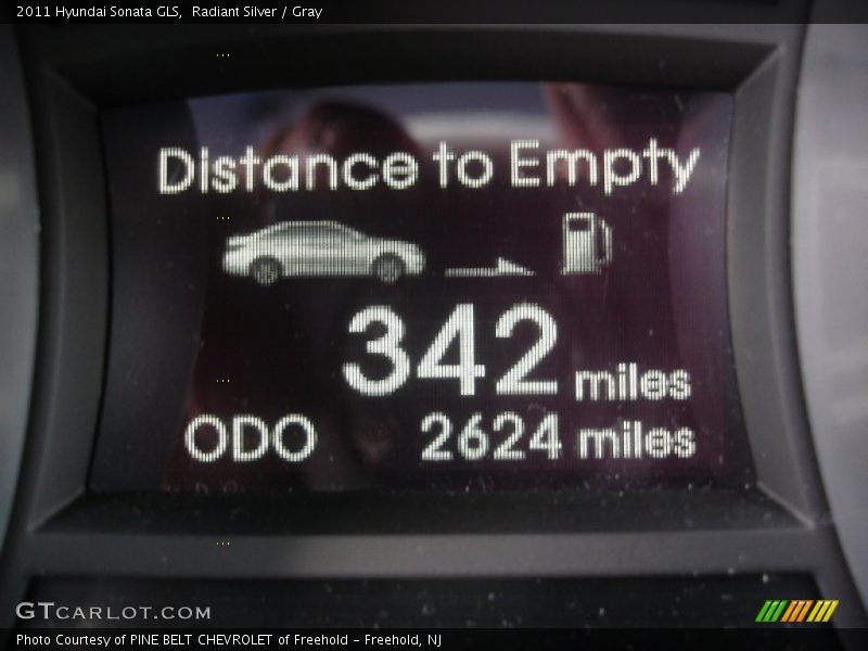Radiant Silver / Gray 2011 Hyundai Sonata GLS