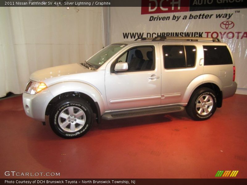 Silver Lightning / Graphite 2011 Nissan Pathfinder SV 4x4