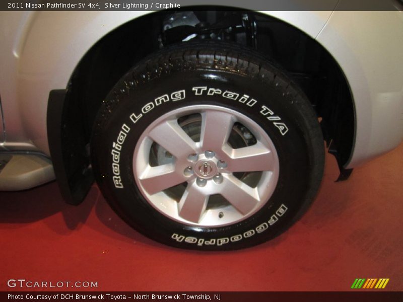 Silver Lightning / Graphite 2011 Nissan Pathfinder SV 4x4