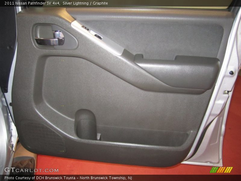 Silver Lightning / Graphite 2011 Nissan Pathfinder SV 4x4