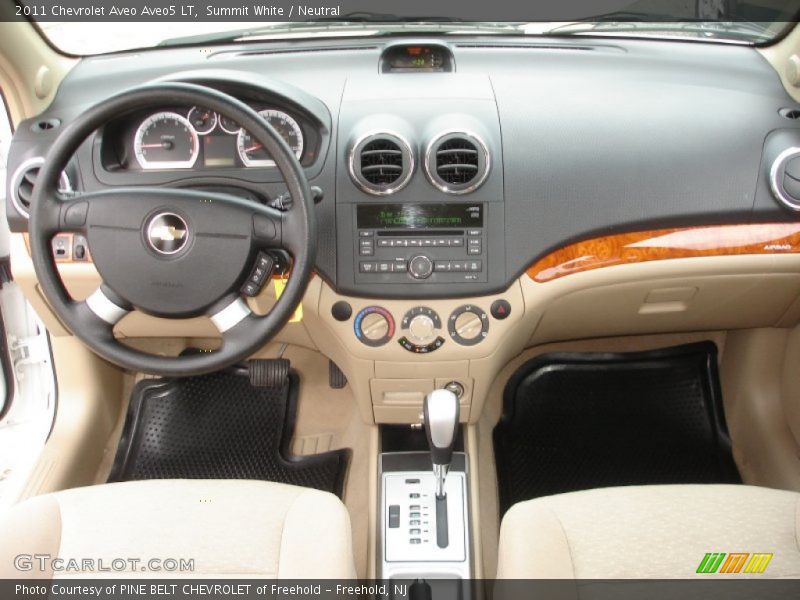 Dashboard of 2011 Aveo Aveo5 LT
