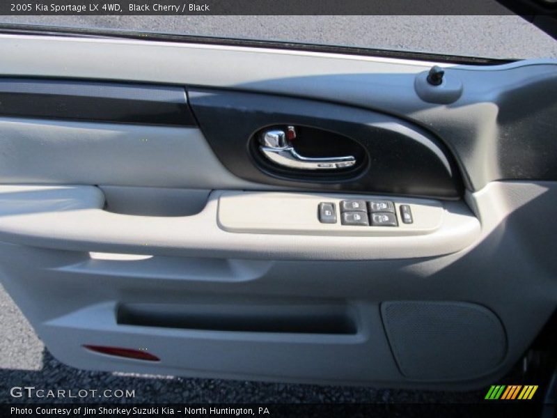 Black Cherry / Black 2005 Kia Sportage LX 4WD