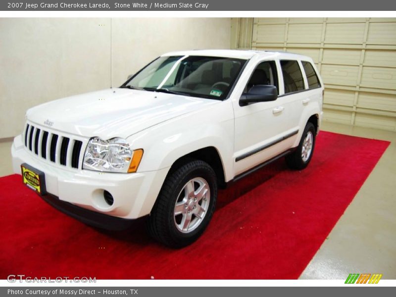 Stone White / Medium Slate Gray 2007 Jeep Grand Cherokee Laredo