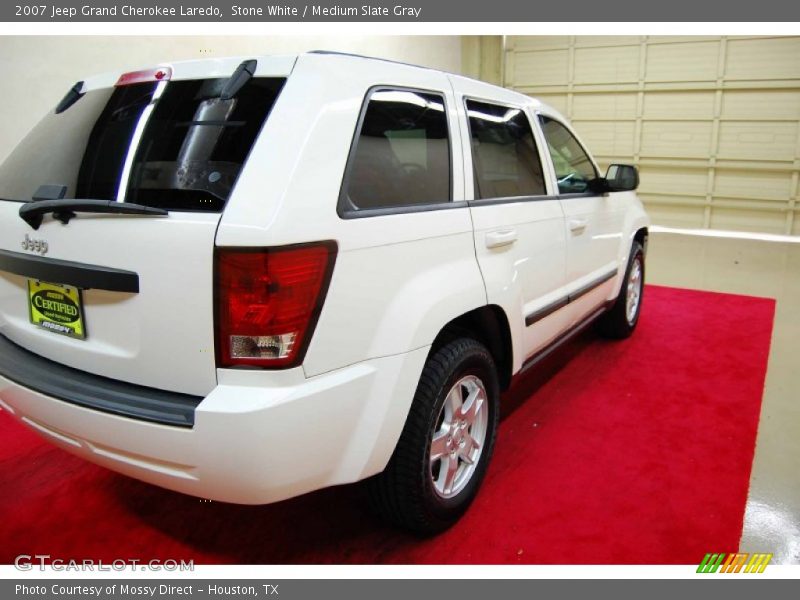 Stone White / Medium Slate Gray 2007 Jeep Grand Cherokee Laredo