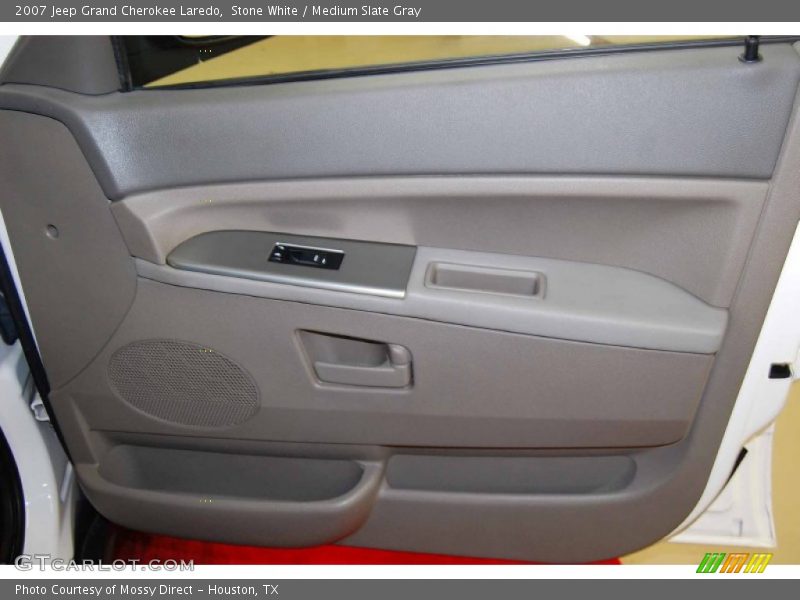 Stone White / Medium Slate Gray 2007 Jeep Grand Cherokee Laredo
