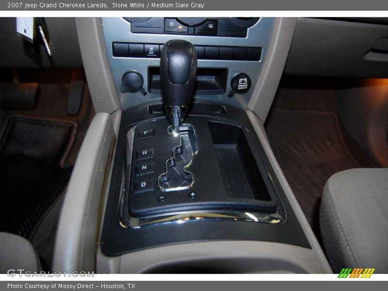 Stone White / Medium Slate Gray 2007 Jeep Grand Cherokee Laredo