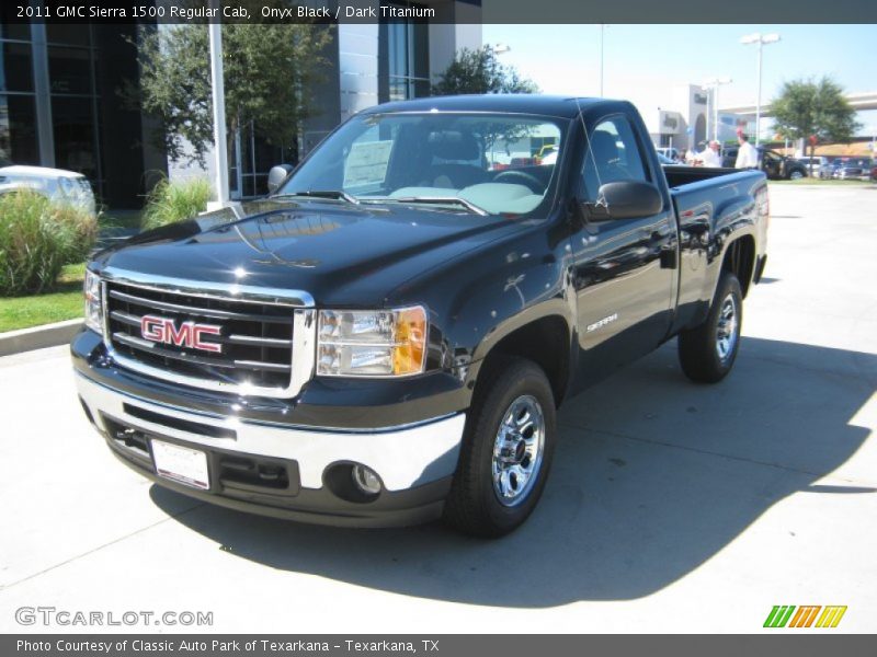 Onyx Black / Dark Titanium 2011 GMC Sierra 1500 Regular Cab