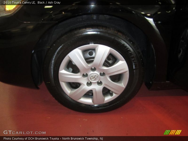 Black / Ash Gray 2010 Toyota Camry LE