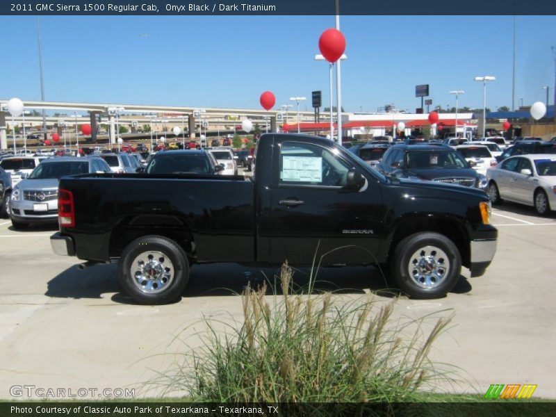 Onyx Black / Dark Titanium 2011 GMC Sierra 1500 Regular Cab