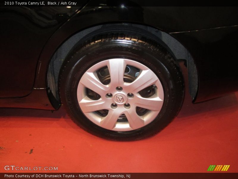 Black / Ash Gray 2010 Toyota Camry LE