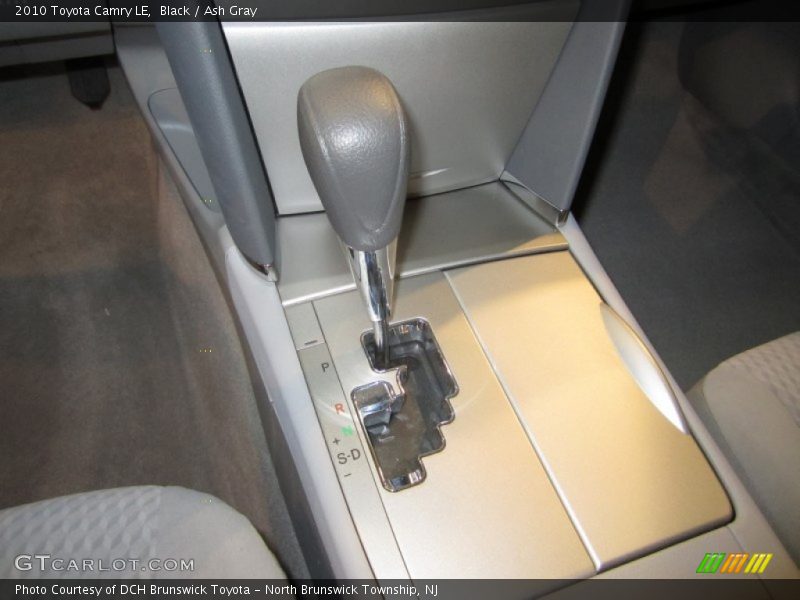 Black / Ash Gray 2010 Toyota Camry LE