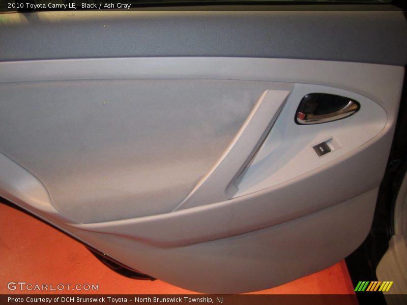 Black / Ash Gray 2010 Toyota Camry LE