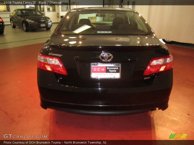Black / Charcoal 2009 Toyota Camry SE